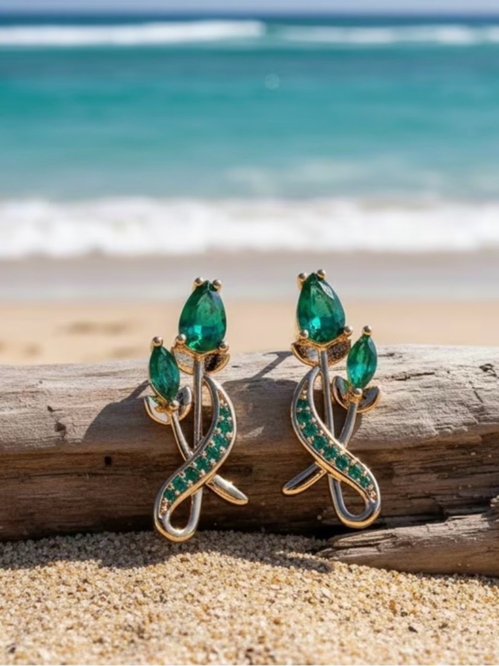 Gold-Tone Emerald Floral Green Stud Earrings. - Picture 4 of 6